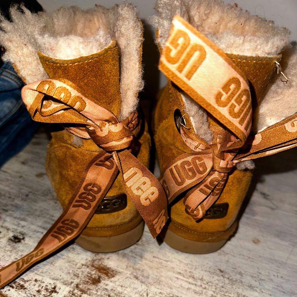 Women’s Ugg boots. Used but good condition